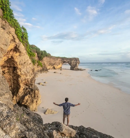 Perpaduan Alam dan Budaya yang Membuat Sumba Istimewa